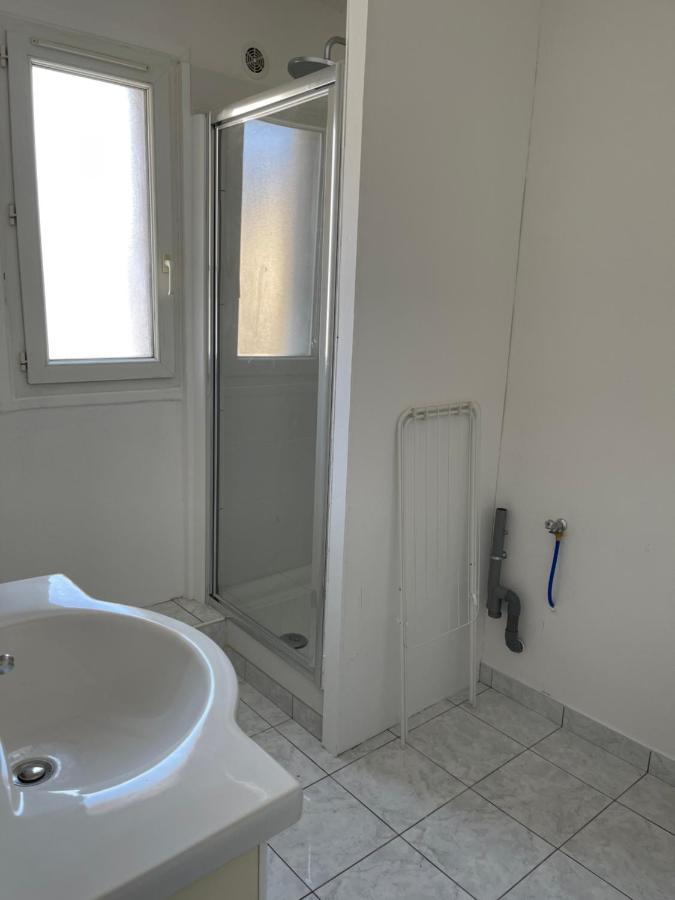 Appartement François Mitterand à Elbeuf Extérieur photo